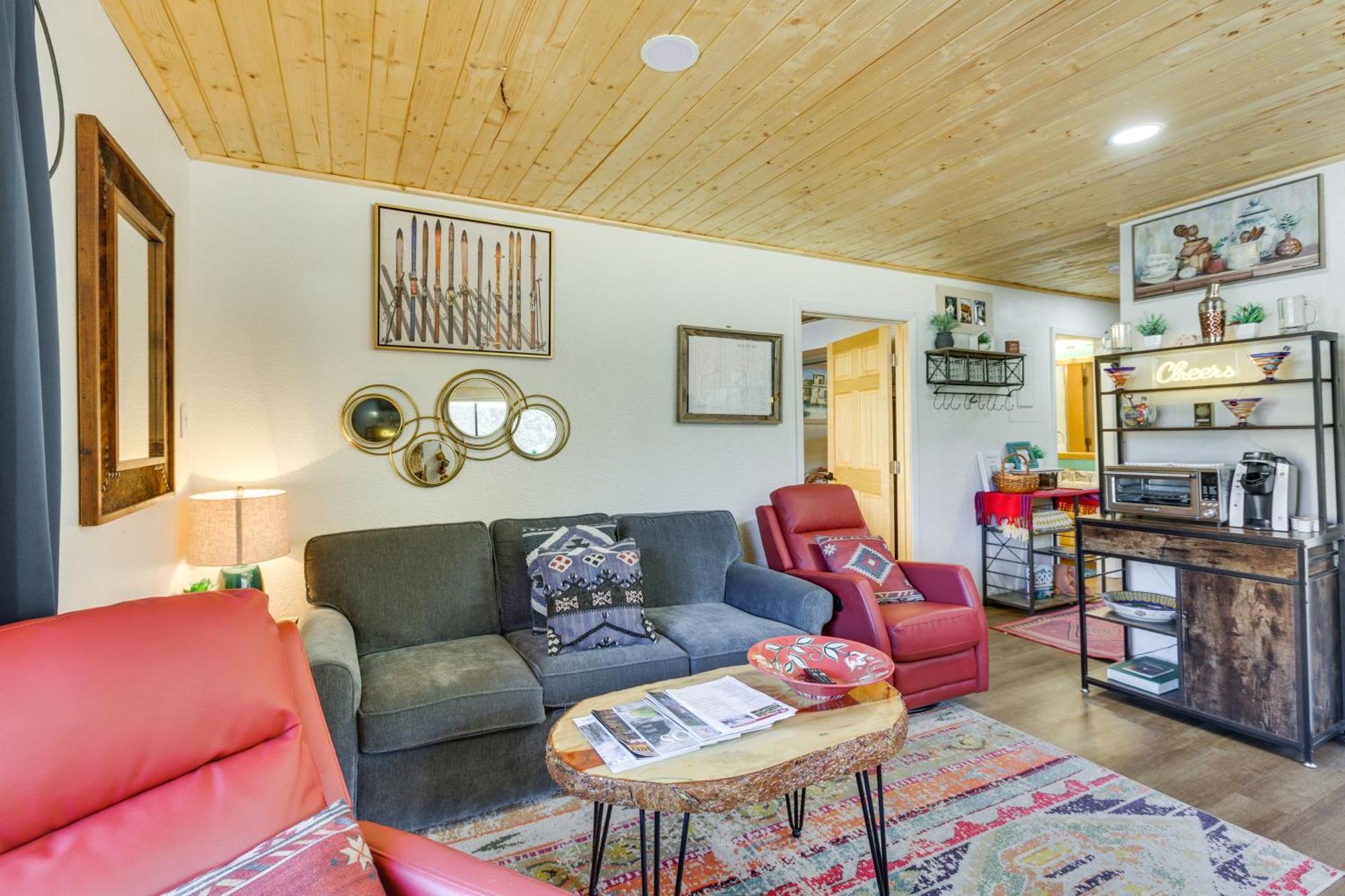 Ski-In Red River Retreat Balcony, Mountain Views! Zewnętrze zdjęcie